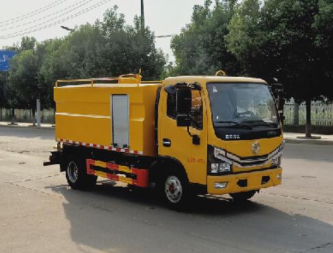 東風小多利卡路面養(yǎng)護車-藍牌高壓疏通車